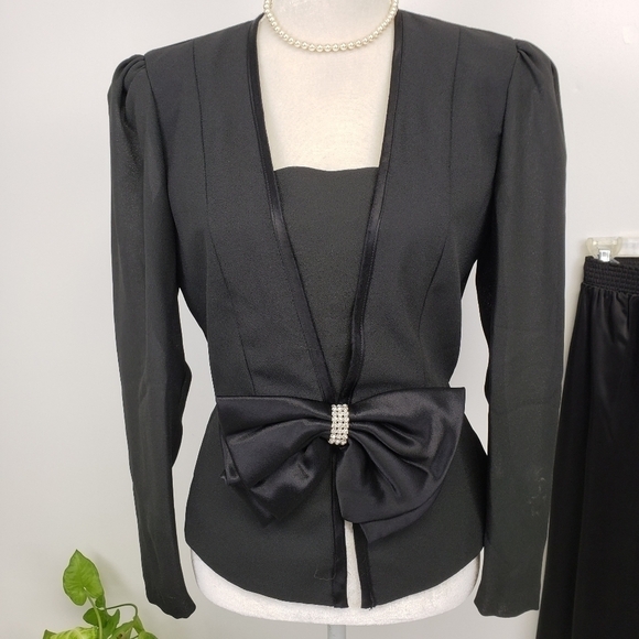 VINTAGE Formal Dress/Skirt Suit EUC Blk 5/6-8 - Picture 2 of 16